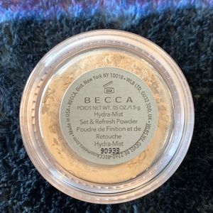 Becca Hydra-Mist Set and Refresh Powder mini